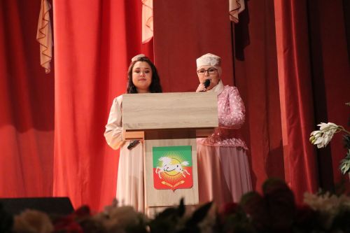 В Нурлате прошел вечер памяти Фатиха Сибагатуллина: летопись эпохи легендарного руководителя