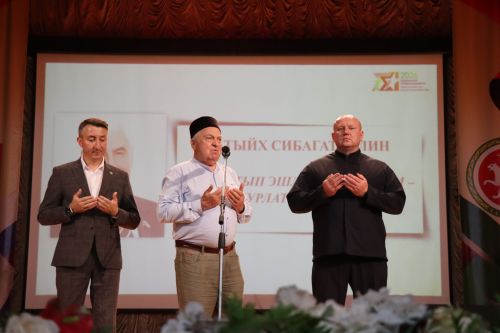 В Нурлате прошел вечер памяти Фатиха Сибагатуллина: летопись эпохи легендарного руководителя