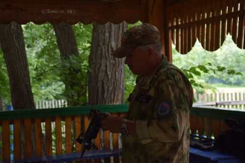 Юные нурлатцы в «Ратном сборе» осваивают управление беспилотниками и сборку автоматов