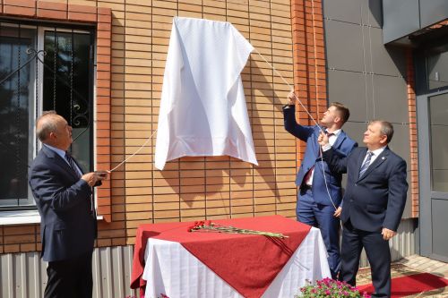 В Нурлате открыли памятную доску Фатиху Сибагатуллину