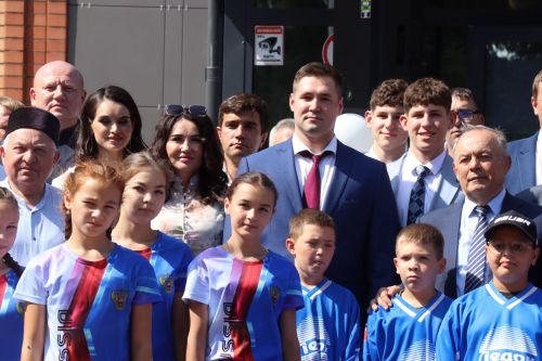 В Нурлате открыли памятную доску Фатиху Сибагатуллину