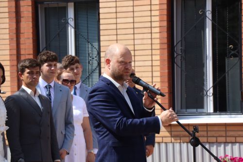В Нурлате открыли памятную доску Фатиху Сибагатуллину