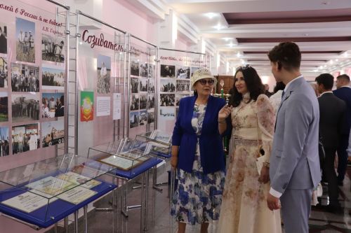 В Нурлате прошел вечер памяти Фатиха Сибагатуллина: летопись эпохи легендарного руководителя