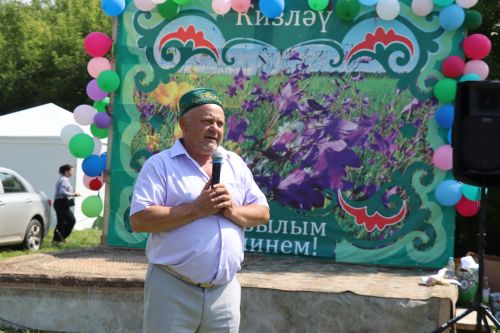Главный батыр из Курманаево получил в награду барана и теленка