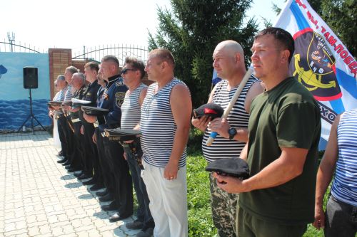 В Нурлате прошел митинг в честь Дня Военно-Морского Флота