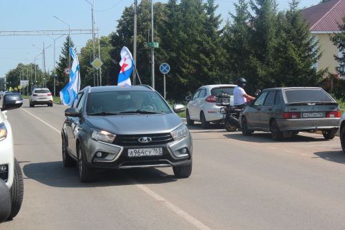 В Нурлате прошел митинг в честь Дня Военно-Морского Флота