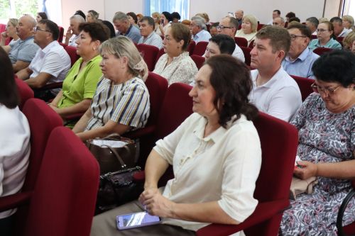 В Нурлате прошло заседание КДН с участием Уполномоченного по правам ребенка в РТ