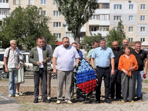 Ринат Садыков почтил память освободителей Лисичанска в годовщину штурма