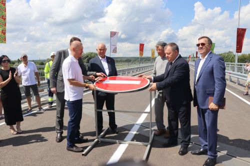 В Нурлатском районе построили новый мост