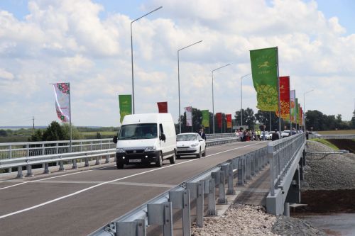 В Нурлатском районе построили новый мост