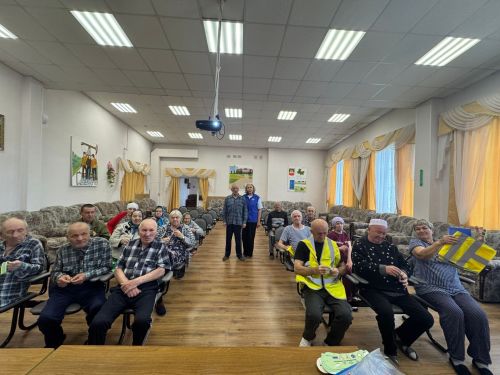 В доме-интернате Нурлата повторили правила дорожного движения