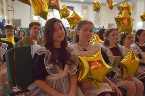Нурлатта уку алдынгыларын хөрмәтләделәр