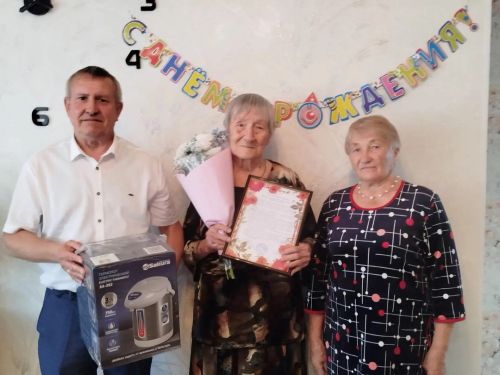 Жизнь как подвиг: Клавдии Андрияновой исполнилось 90 лет