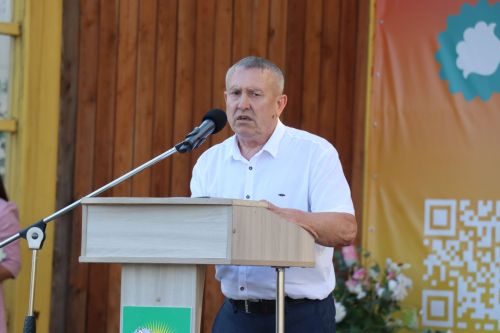 Нурлатта гаилә юбилейларын билгеләп үтүче парларны хөрмәтләделәр