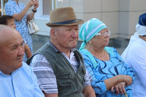 Любовь сквозь года: в Нурлате чествовали юбиляров семейной жизни (+ фоторепортаж)