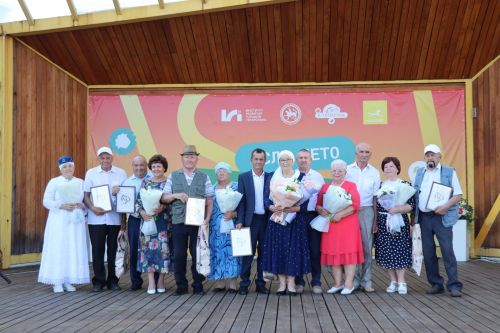 Нурлатта гаилә юбилейларын билгеләп үтүче парларны хөрмәтләделәр