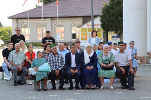 Нурлатта гаилә юбилейларын билгеләп үтүче парларны хөрмәтләделәр