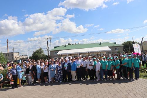 В Нурлате прошел праздник «Корни и крылья»