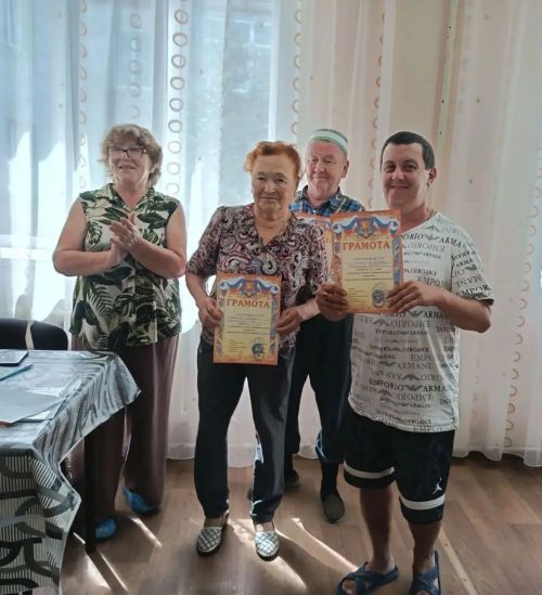Турнир по шахматам и шашкам прошел в доме престарелых Нурлата