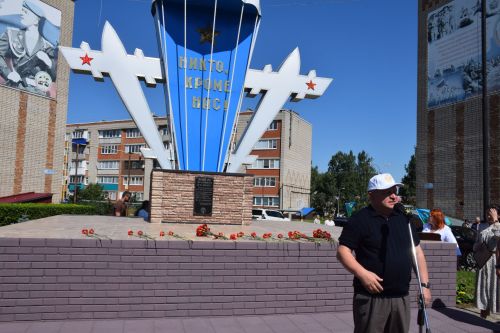 Десантники Нурлата отметили годовщину ВДВ торжественным митингом