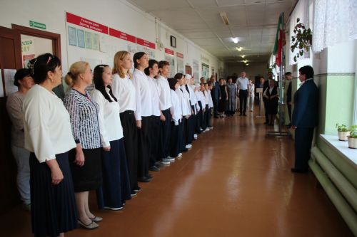 В Бурметьевской школе после капремонта распахнул двери современный пищеблок
