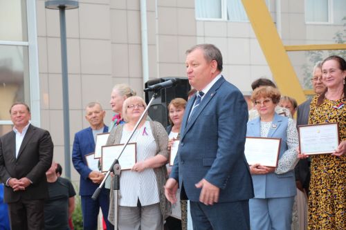 В Нурлате чествовали лауреатов Электронной доски почета Татарстана