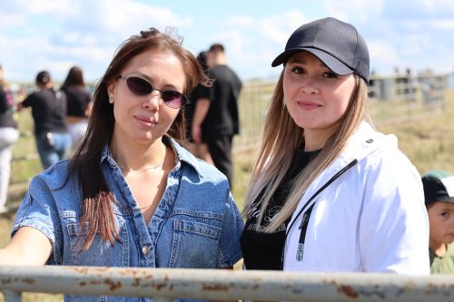 День флага в Нурлате отметили гонками по бездорожью в парке Кондурча