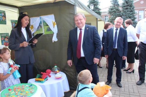 Августовская конференция в Нурлатском районе началась с большой выставки