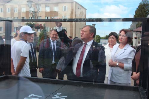 Августовская конференция в Нурлатском районе началась с большой выставки