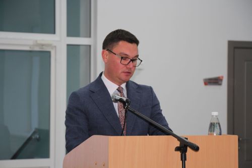 Жители микрорайона железнодорожников встретились с руководством района