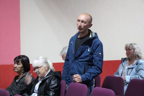 Безопасность подвалов и благоустройство: в Нурлате прошла встреча с жителями микрорайонов