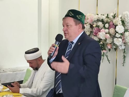 В Нурлате прошел праздник Мавлид ан-Наби с участием помощника Раиса РТ