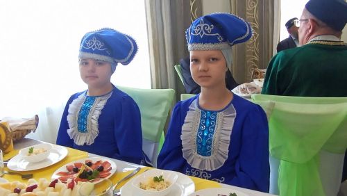 В Нурлате прошел праздник Мавлид ан-Наби с участием помощника Раиса РТ