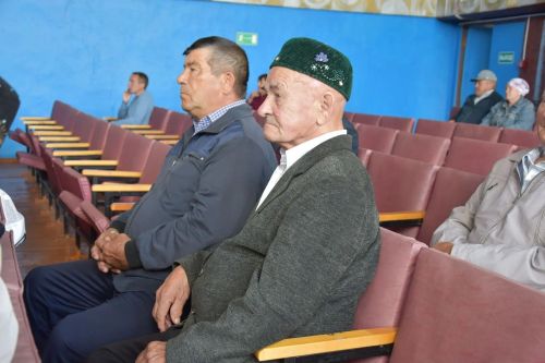 В Верхнем Нурлате обсудили ремонт дорог и моста