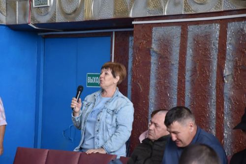 В Верхнем Нурлате обсудили ремонт дорог и моста