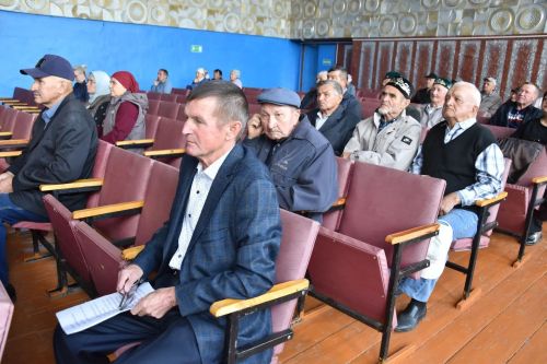 В Верхнем Нурлате обсудили ремонт дорог и моста