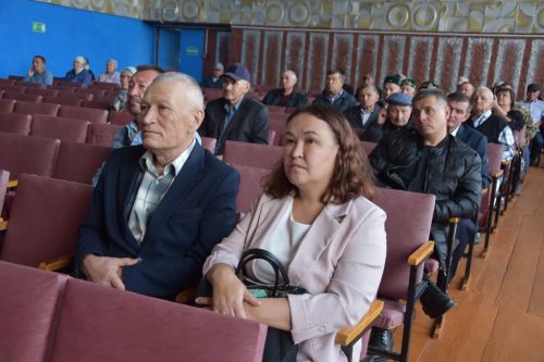 В Верхнем Нурлате обсудили ремонт дорог и моста