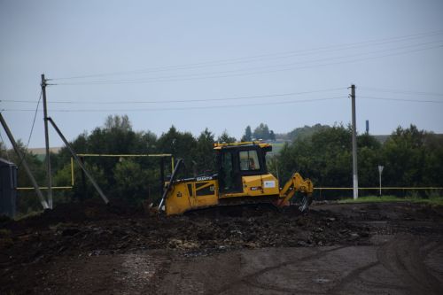 В Нурлате и районе продолжают ремонтировать дороги и тротуары