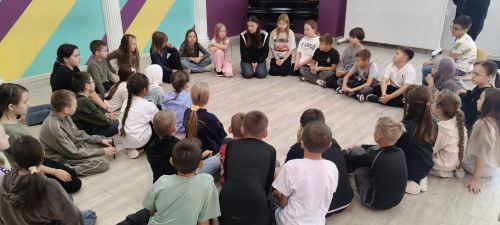 В Нурлатской школе искусств «Сэлэт» прошла творческая встреча со школьниками