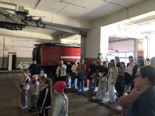 Школьники Нурлата побывали на экскурсии в пожарной части