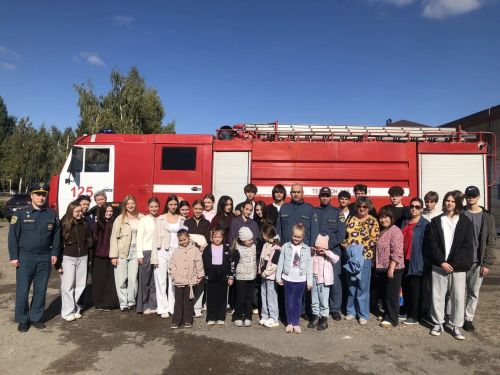 Школьники Нурлата побывали на экскурсии в пожарной части