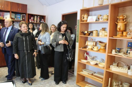 Участники заседания Совета Ассамблеи народов Татарстана посетили учреждения Нурлата
