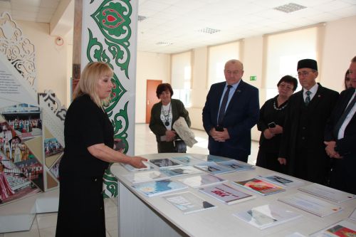 Участники заседания Совета Ассамблеи народов Татарстана посетили учреждения Нурлата