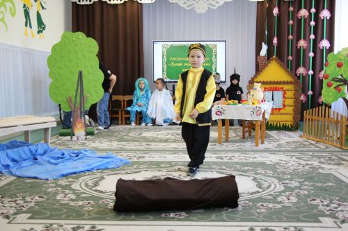 Участники заседания Совета Ассамблеи народов Татарстана посетили учреждения Нурлата