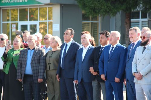 В Нурлате вручили ордена Мужества семьям погибших участников СВО
