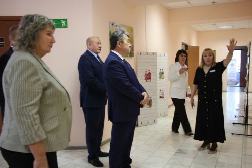 Участники заседания Совета Ассамблеи народов Татарстана посетили учреждения Нурлата