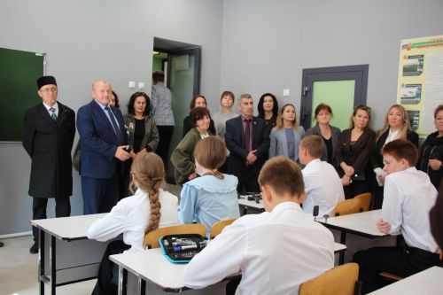 Участники заседания Совета Ассамблеи народов Татарстана посетили учреждения Нурлата