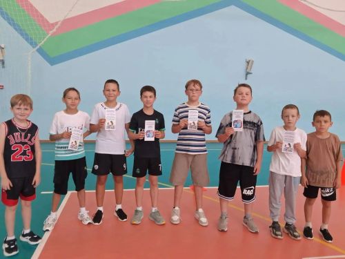 Юным спортсменам напомнили о правилах дорожного движения