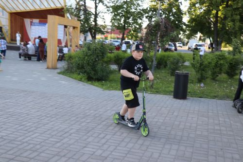 День российского предпринимательства в Нурлате отметили большим праздничным концертом