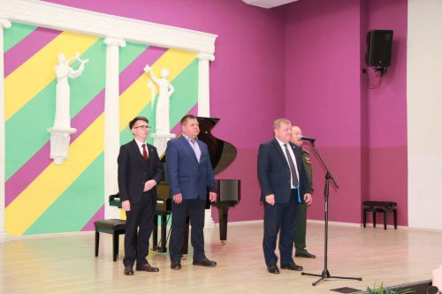 В Нурлате открыли новый цикл благотворительных концертов в поддержку бойцов